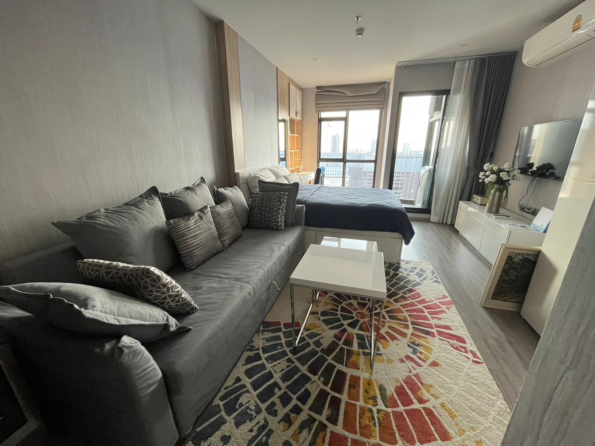 For RentCondoSukhumvit, Asoke, Thonglor : Rent RHYTHM EKKAMAI. Price 20,000 baht/month [RER0026]