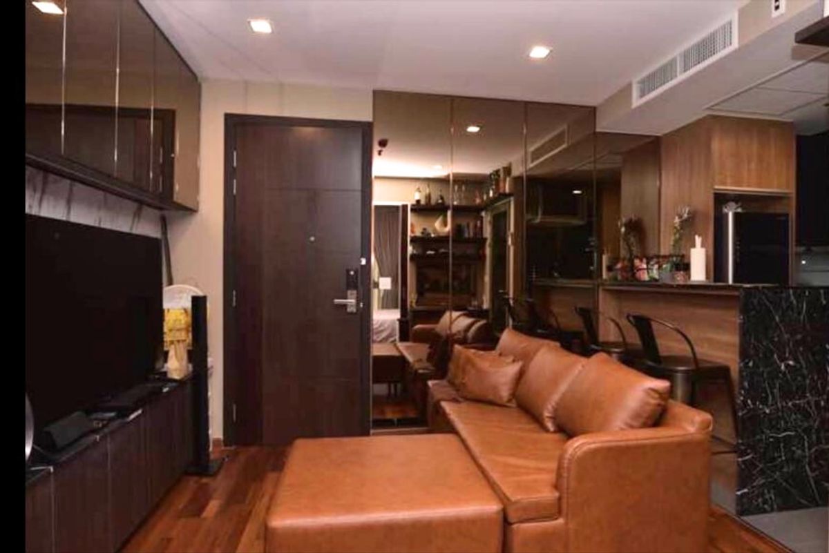 For RentCondoRatchathewi,Phayathai : For RENT! Wish Signature Midtown Siam, starting at only 22,000 baht/month!