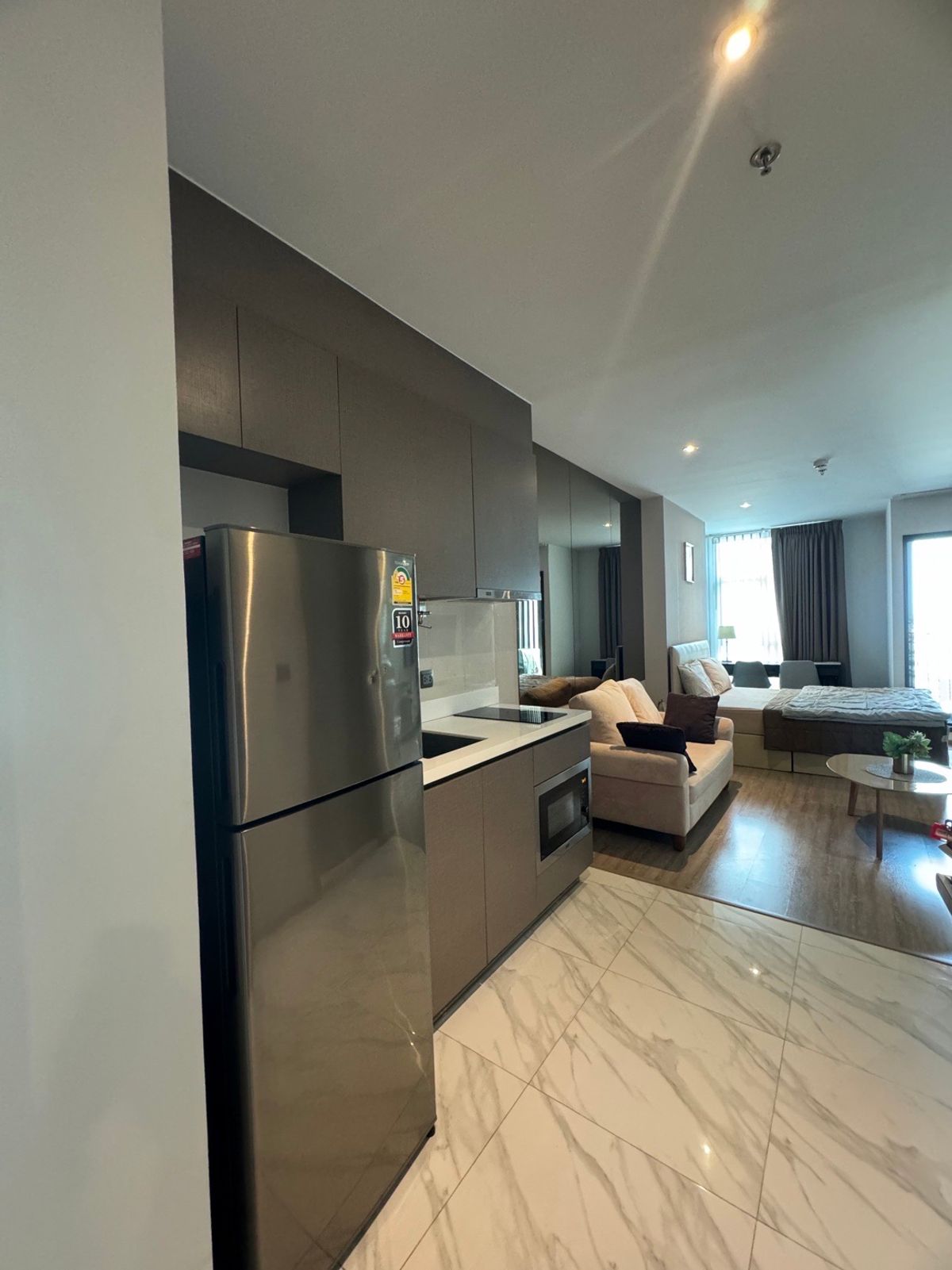 For RentCondoSukhumvit, Asoke, Thonglor : Rent Rhythm Ekkamai. Price 22,000 baht/month [Resr005]