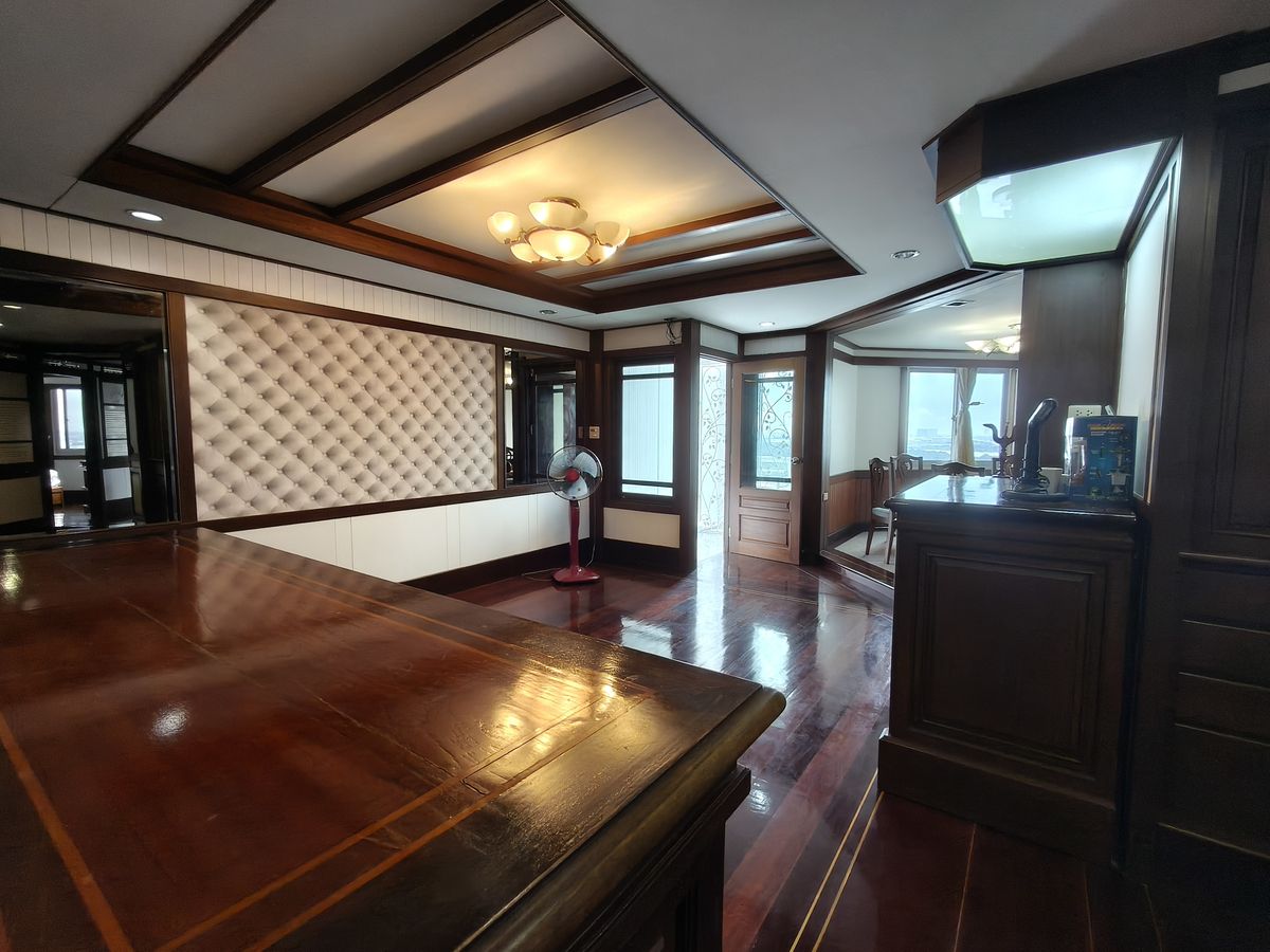 ให้เช่าคอนโดพระราม 3 สาธุประดิษฐ์ : ✨ ให้เช่าด่วน! ห้องใหญ่ แต่งใหม่ยกห้อง! S.V. City พระราม 3 | 2 นอน 2 น้ำ 101 ตร.ม. วิวสวย เฟอร์ครบ พร้อมอยู่ ✨