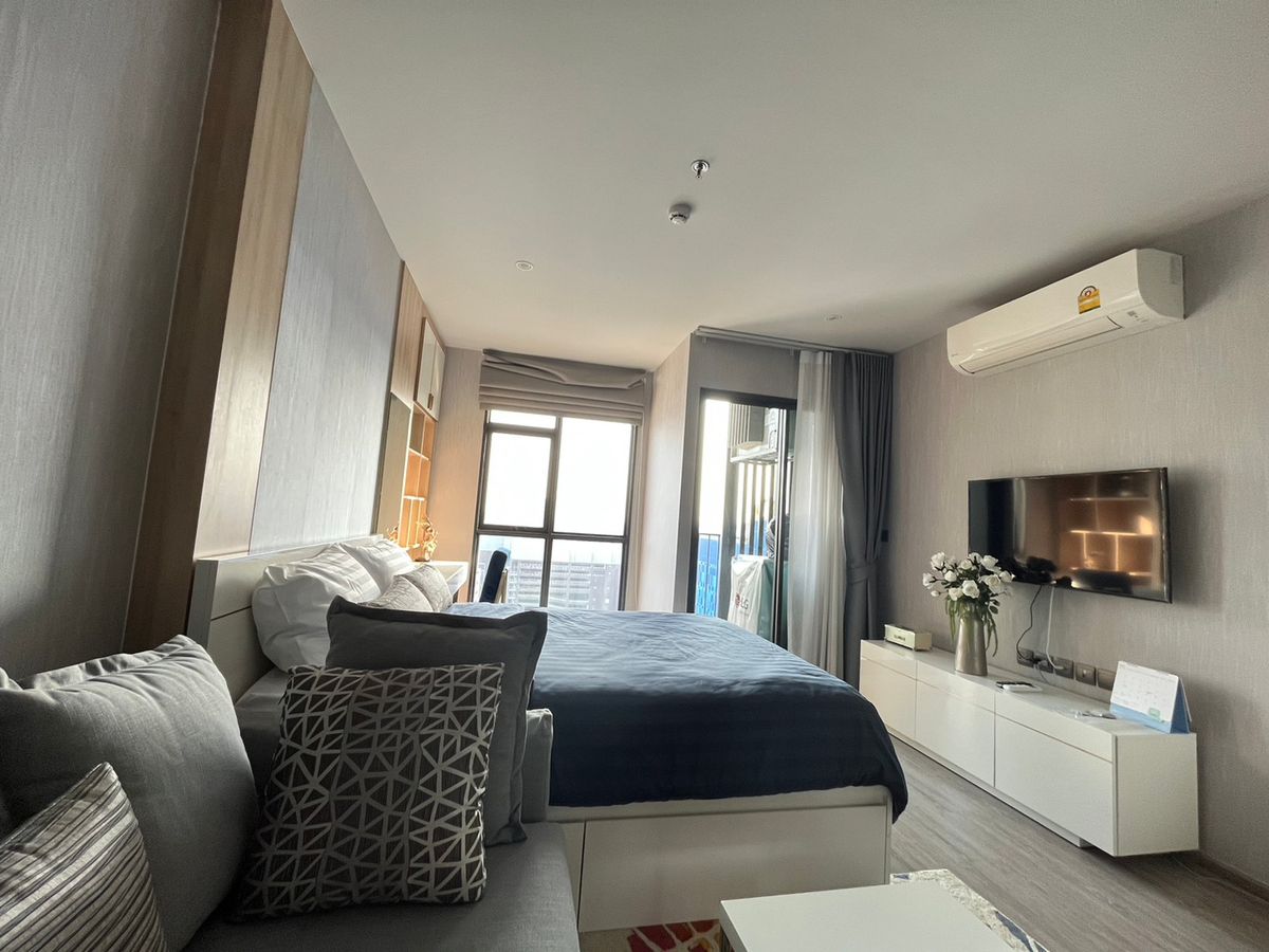 For RentCondoSukhumvit, Asoke, Thonglor : Rent RHYTHM EKKAMAI. Price 20,000 baht/month [RER0026]