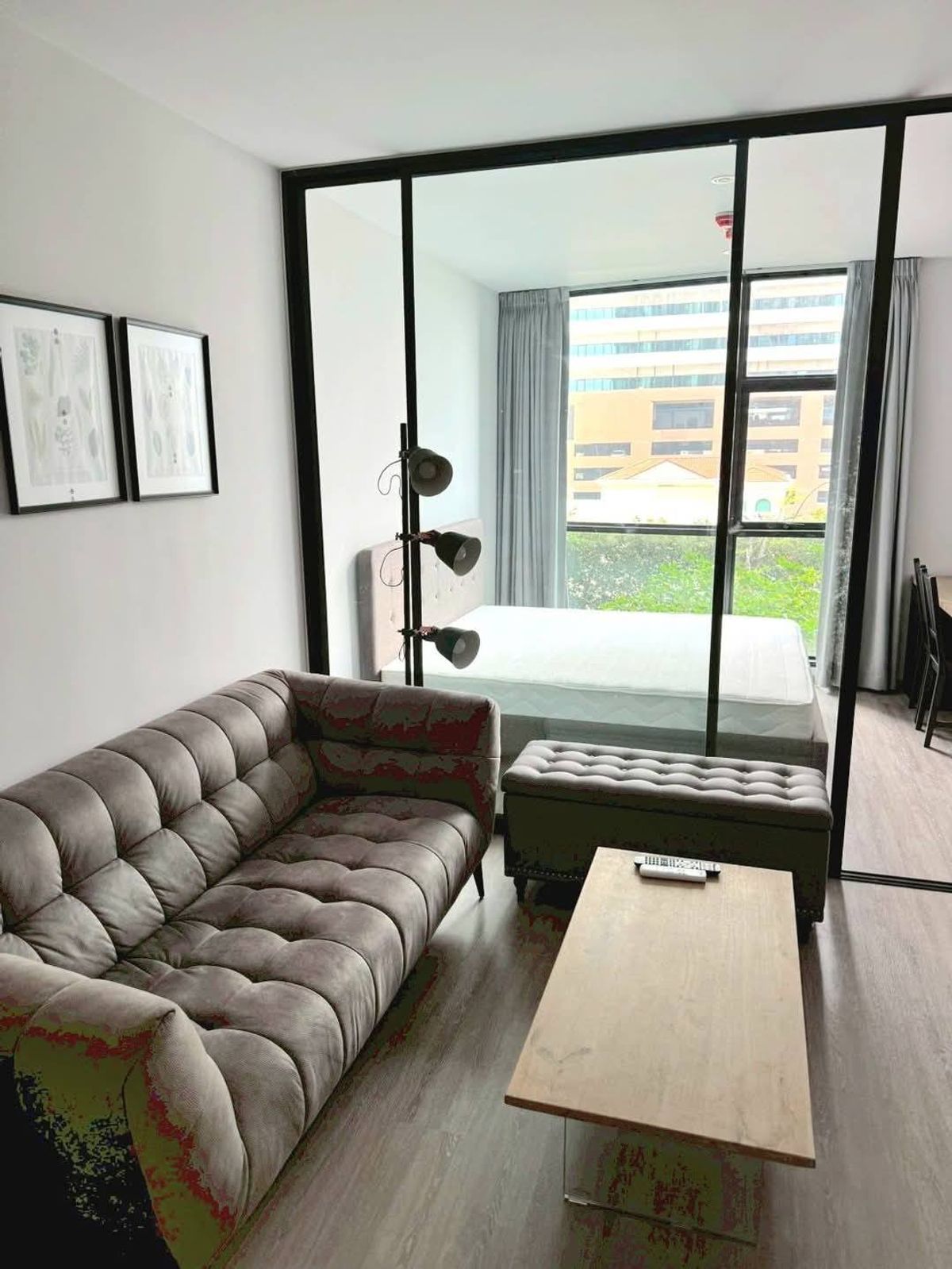 ให้เช่าคอนโดสุขุมวิท อโศก ทองหล่อ : N1713 Rythm Ekkamai Condo for Rent