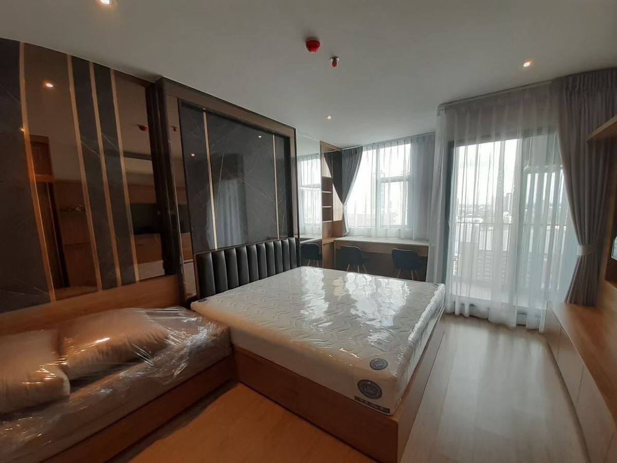 For RentCondoSukhumvit, Asoke, Thonglor : Rent RHYTHM EKKAMAI. Price 25,000 baht/month [Resr017]