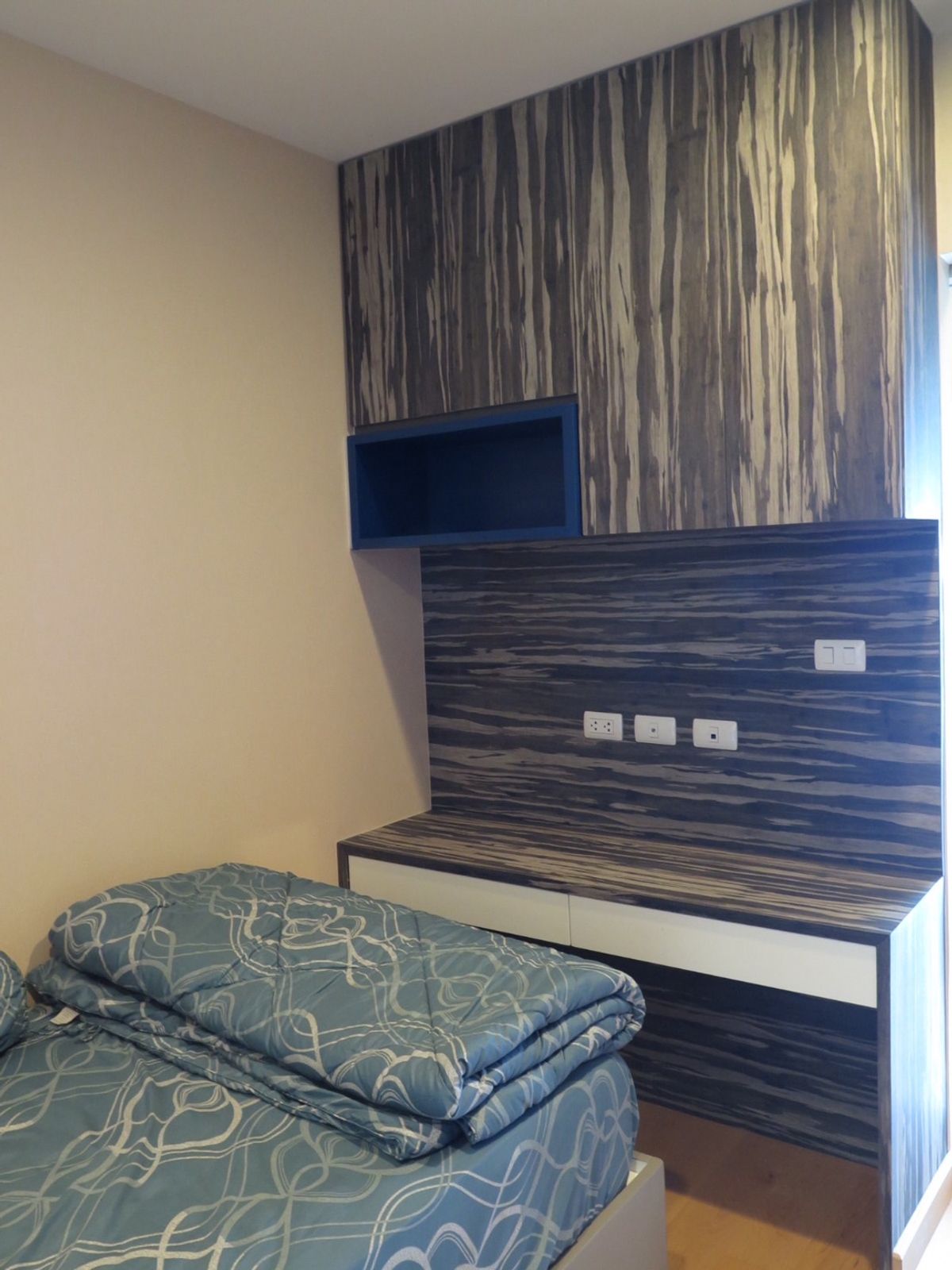 CondoSiam Paragon ,Chulalongkorn,Samyan : Vertiq Rama 4 siam 【𝐒𝐄𝐋𝐋 🔥 🔥 Old school decoration condo with a spacious area that fills all lifestyles. !! 🔥 (This price has no additional cost) 
 
