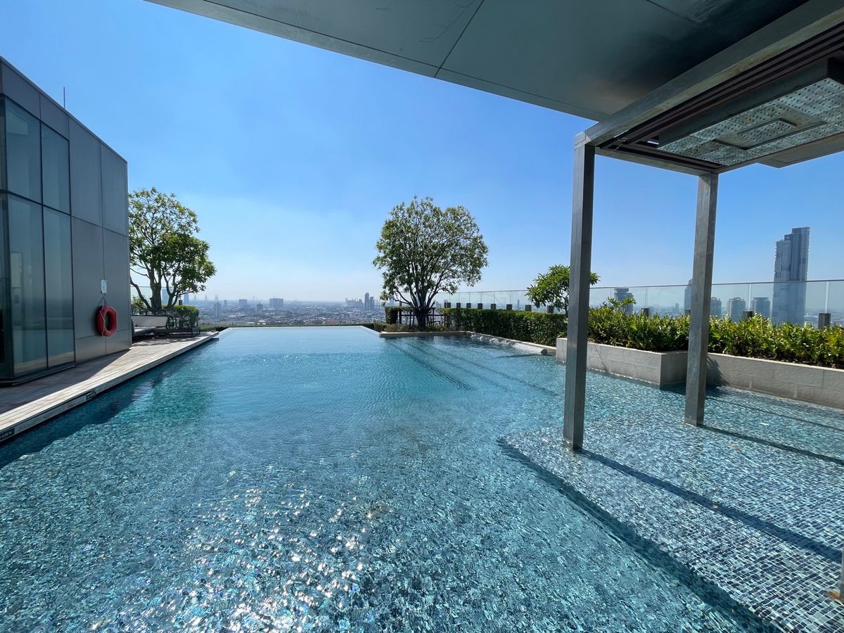For SaleCondoSathorn, Narathiwat : The Bangkok Sathorn✨Luxury 2B 2B size 106 High floor, Great view, Fully furnished, Sell 26.99 MB only‼️