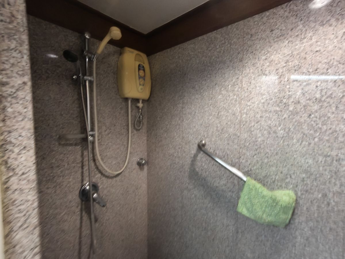 ให้เช่าคอนโดพระราม 3 สาธุประดิษฐ์ : ✨ ให้เช่าด่วน! ห้องใหญ่ แต่งใหม่ยกห้อง! S.V. City พระราม 3 | 2 นอน 2 น้ำ 101 ตร.ม. วิวสวย เฟอร์ครบ พร้อมอยู่ ✨