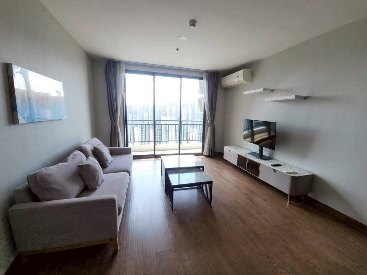 ให้เช่าคอนโดรัชดา ห้วยขวาง : 🔴23,000฿🔴 𝗔𝗿𝘁𝗶𝘀𝗮𝗻 𝗥𝗮𝘁𝗰𝗵𝗮𝗱𝗮┃อาร์ติซาน รัชดา  ✅ ใกล้ MRT ศูนย์วัฒนธรรม ยินดีบริการ🙏สนใจทัก 𝙇𝙄𝙉𝙀 มานะคะ (ตอบไวมาก):​📱 รหัสทรัพย์​ 6904-0210📱: ไอดีไลน์:@bbcondo88