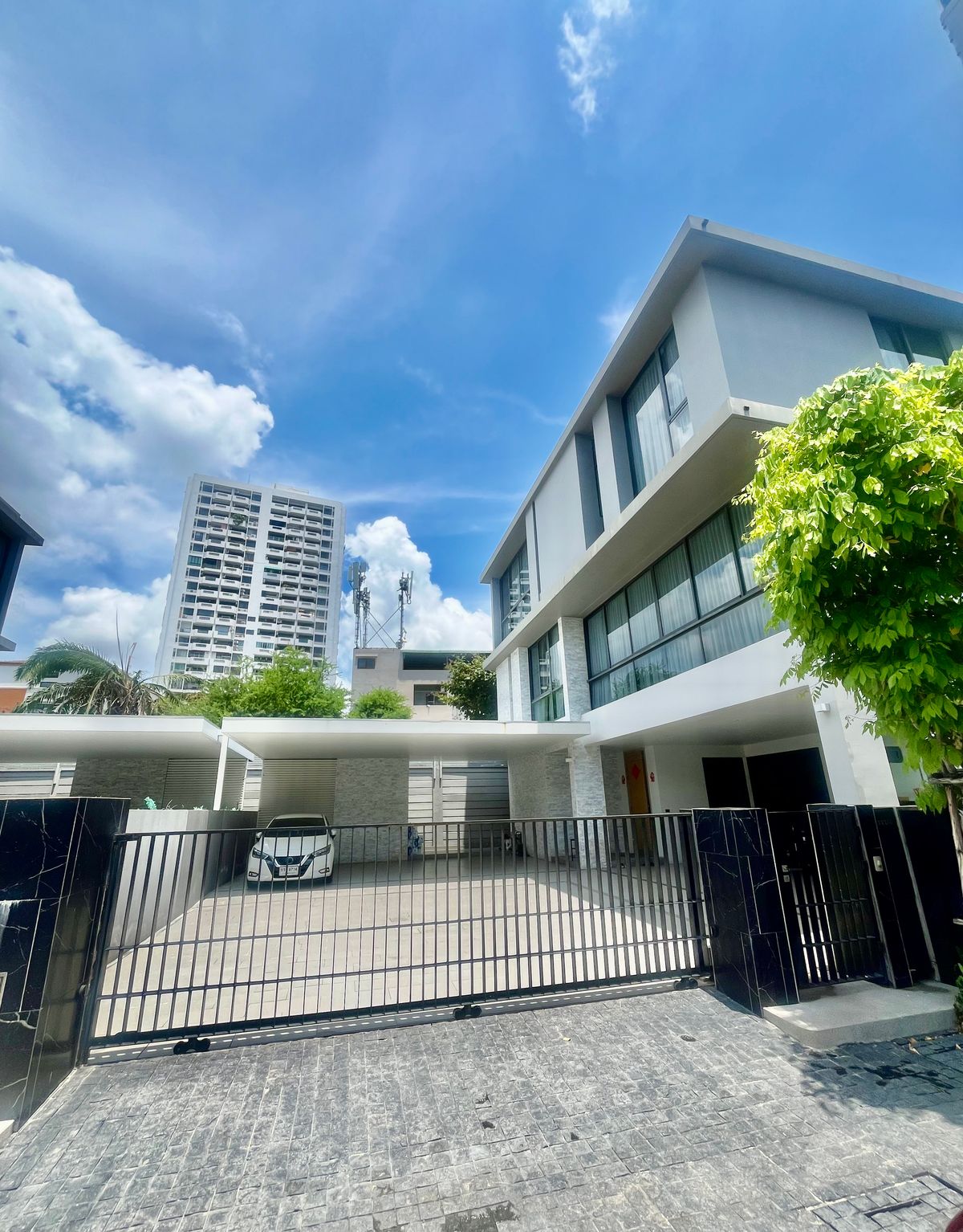 HouseSukhumvit, Asoke, Thonglor : 🏡For sale/rent: Luxury house, Quater Thonglor project, with private lift and large parking space✨