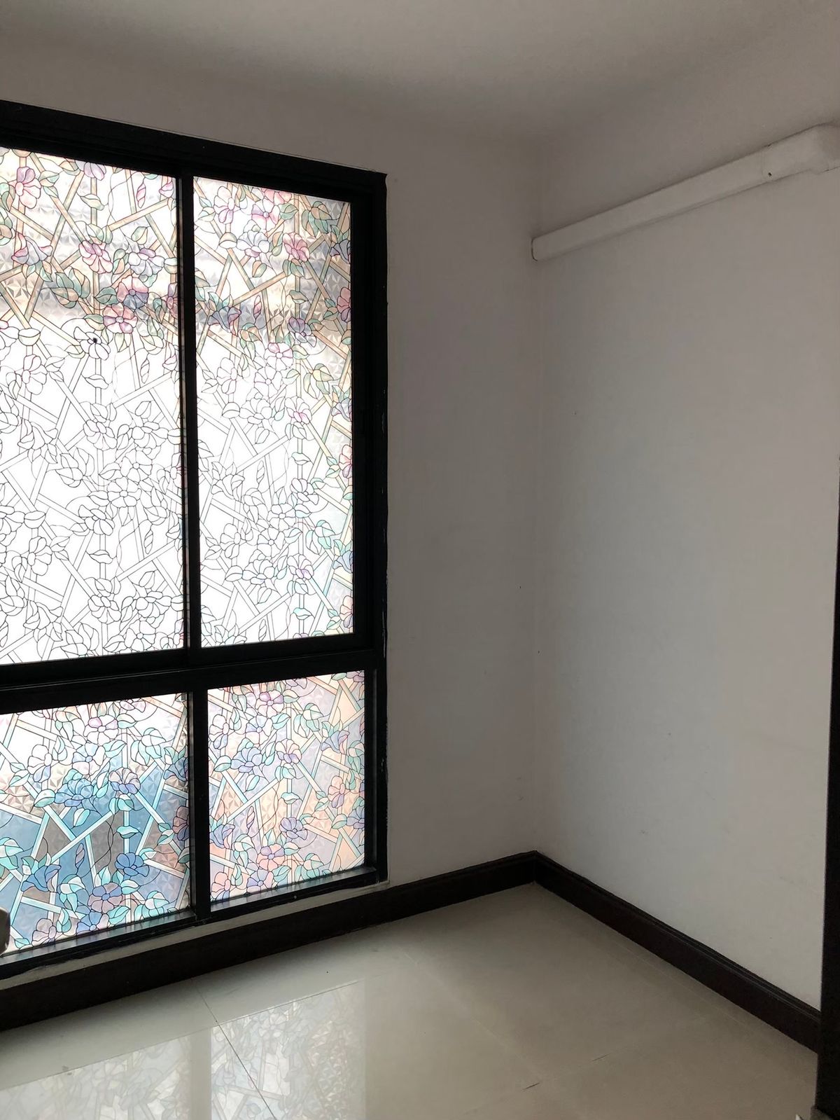 ขายโฮมออฟฟิศรัชดา ห้วยขวาง : 🔥โฮมออฟฟิศ 4 ชั้น ใจกลางรัชดา–เหม่งจ๋าย พร้อมที่จอดรถ 8 คัน! เริ่มเพียง 27 ล้าน!🔥  ทำเลทอง ใกล้ MRT, โรงเรียนนานาชาติ, สถานฑูต เหมาะสำหรับสำนักงาน + ที่อยู่อาศัย