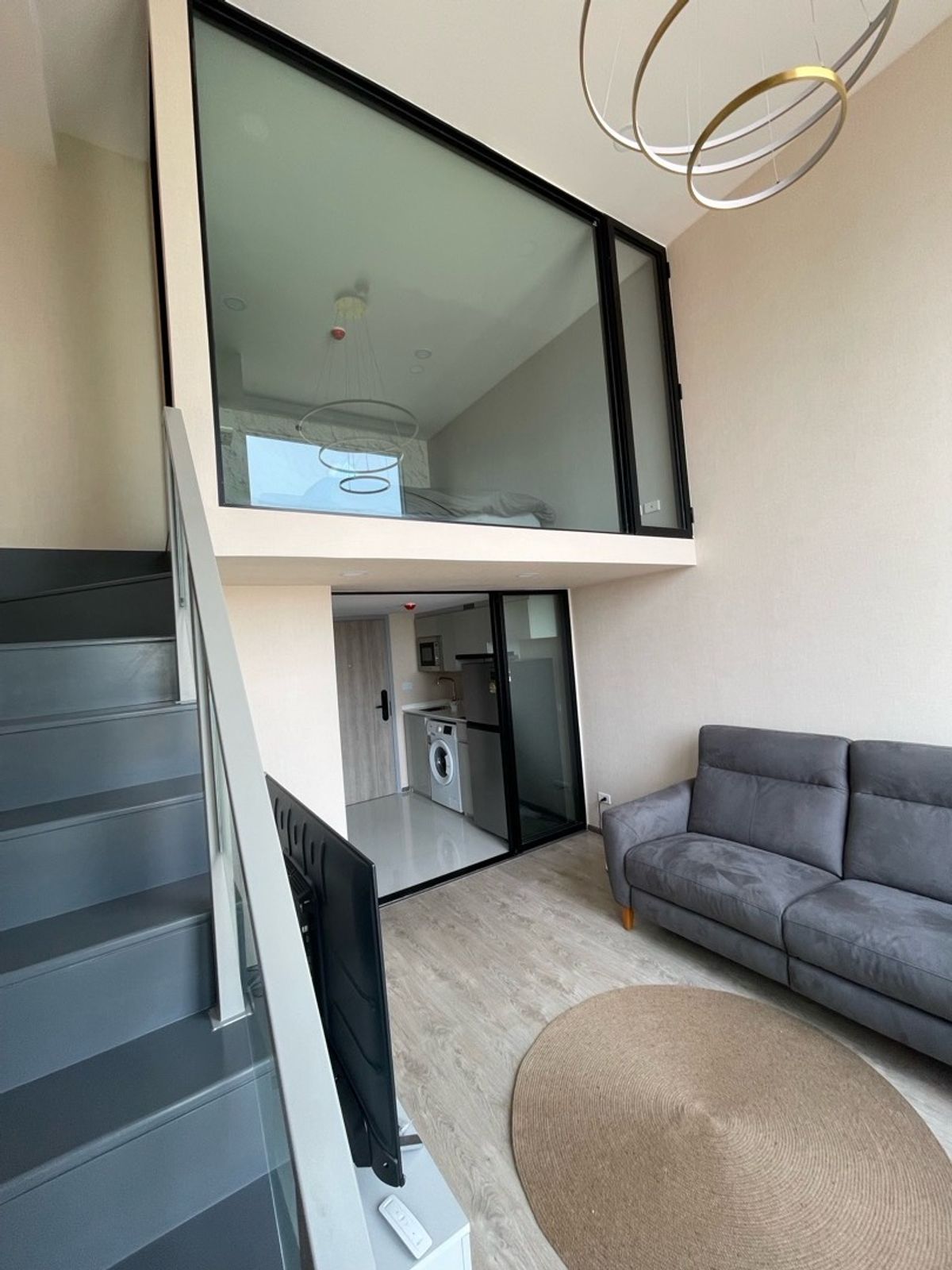 ให้เช่าคอนโดรัชดา ห้วยขวาง : 🔥ให้เช่าด่วน 🔥โซโห​ แบงค็อก​ รัชดา ใกล้แยกห้วยขวาง!! ห้องพร้อมอยู่ 