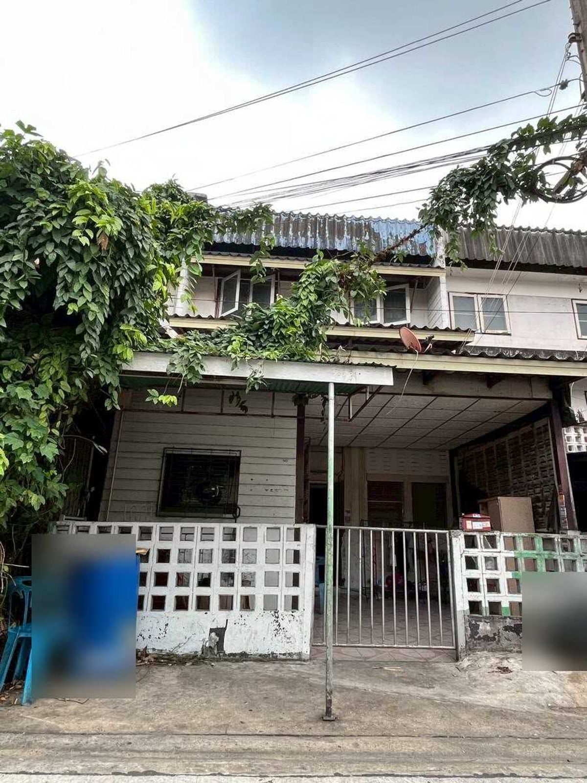 ขายทาวน์โฮมลาดพร้าว101 แฮปปี้แลนด์ : ขาย	ทาวน์เฮ้าส์ ซอยศรีบูรพา 12 200 ตร.ม. ใกล้ เดอะมอลล์ บางกะปิ