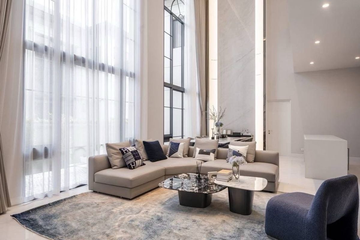 บ้านพัฒนาการ ศรีนครินทร์ : ขาย/เช่า บ้านใหม่ นาราสิริ กรุงเทพกรีฑา Luxury house หรู แต่งสวย โมเดริน 