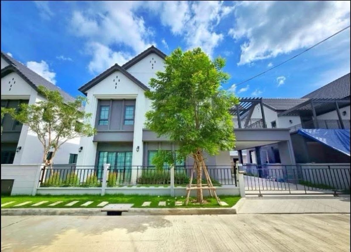 For RentHouseBangna, Bearing, Lasalle : Centro Bangna (Sentro Bangna) Phase 2 ~ Near Mega Bangna 1.5 km. 🛍️