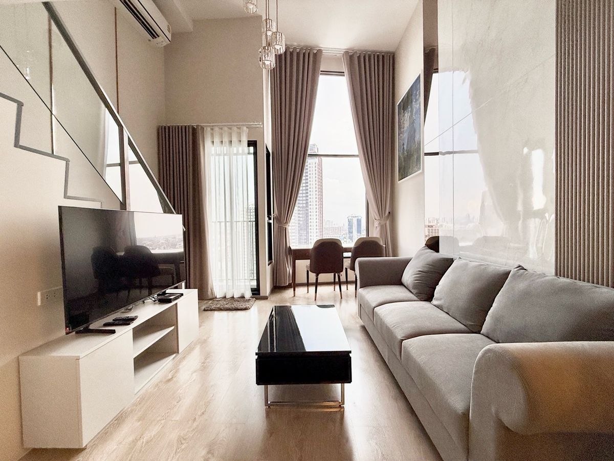 ให้เช่าคอนโดรัชดา ห้วยขวาง : 24Hours Facilities SOHO bangkok RATCHADA MRT HUAYKWANG DUPLEX 1BEDROOM 38sq.m Loft NEW!! NEVER LIVED CALL KEn 064-932-4645