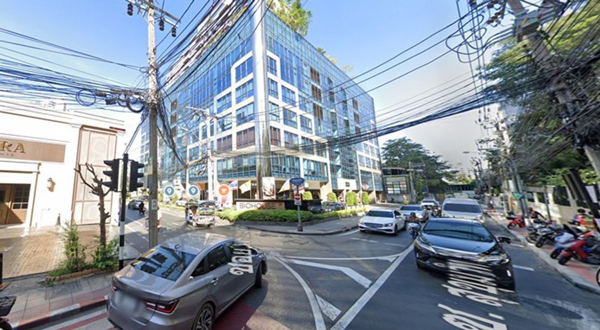 ให้เช่าร้านค้า/ตลาดนัดสุขุมวิท อโศก ทองหล่อ : พื้นที่ร้านค้าใหม่ พร้อมพงษ์ เหมาะทำธุรกิจทุกประเภท ** NO CO-AGENT ** 