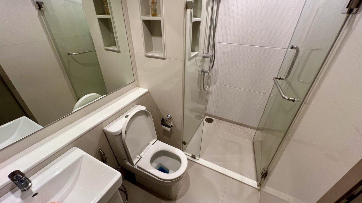 For RentCondoRama9, Petchburi, RCA : Life Asoke Rama 9 for rent, price 23,000 baht/month [#hi1140]