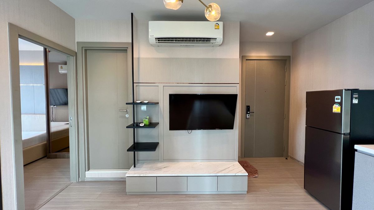 For RentCondoRama9, Petchburi, RCA : Life Asoke Rama 9 for rent, price 23,000 baht/month [#hi1140]