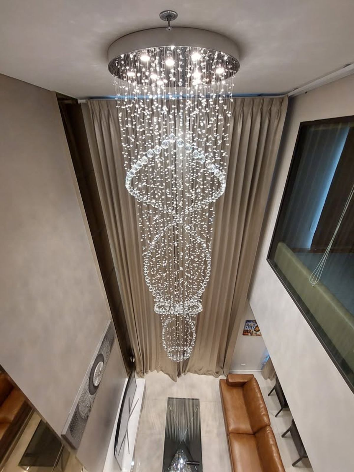 ขายคอนโดพระราม 9 เพชรบุรีตัดใหม่ RCA : ✨ โอกาสพิเศษ คอนโดดูเพล็กซ์ วิลล่าอโศก 1 ห้องนอน วิวสวนและถนนใหญ่ พร้อมเฟอร์นิเจอร์ครบครัน มีโควต้าต่างชาติ พร้อมเข้าอยู่ ใกล้ MRT เพชรบุรี 