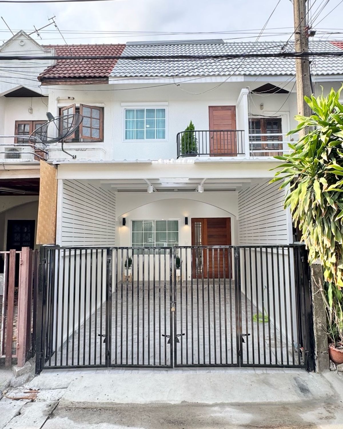 ขายทาวน์โฮมลาดพร้าว101 แฮปปี้แลนด์ : ทาวน์เฮ้าส์ ลาดพร้าว101