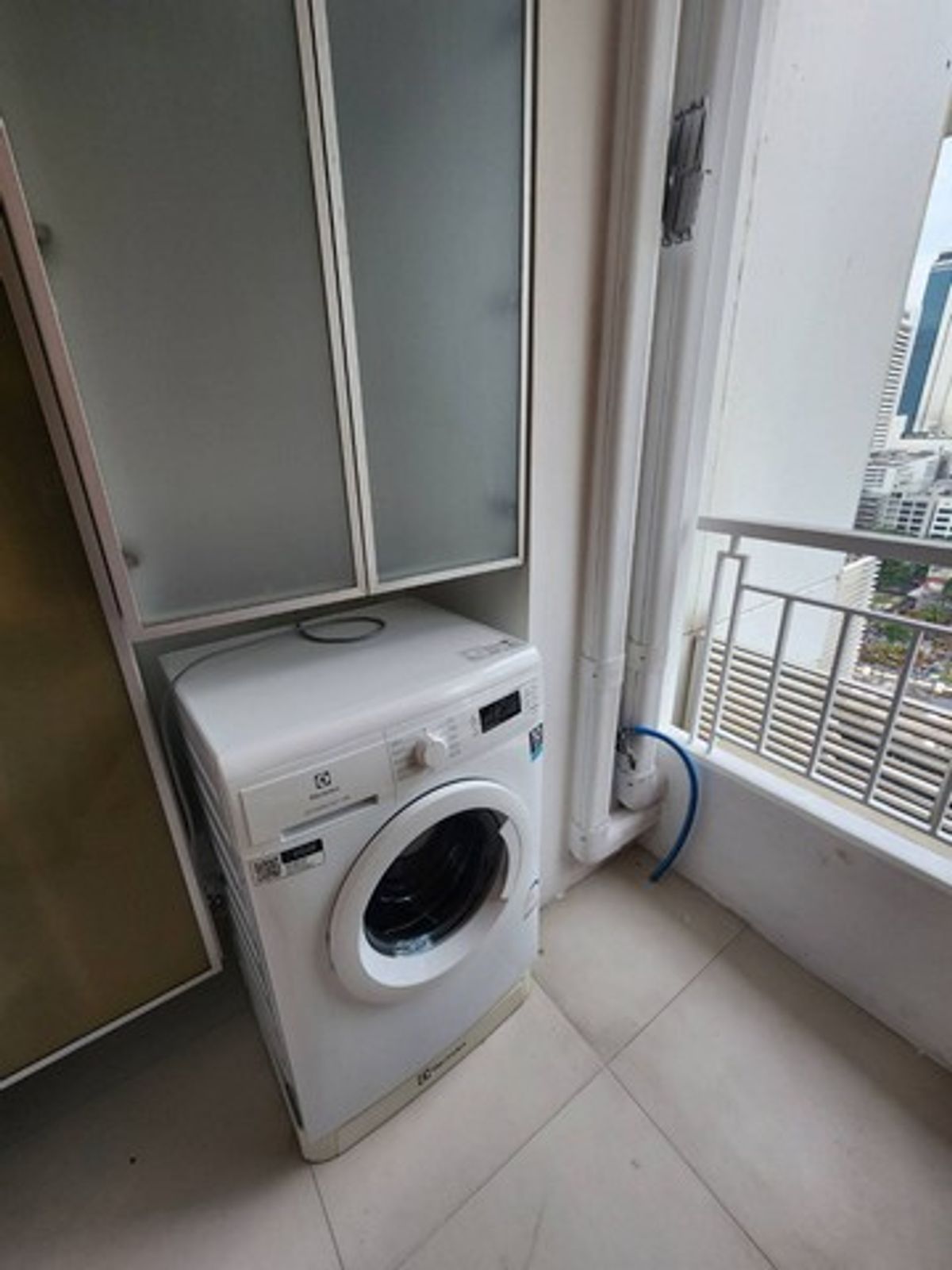 For RentCondoSathorn, Narathiwat : For rent IVY Sathorn 10, 18, size 40 sq.m., near BTS Chong Nonsi