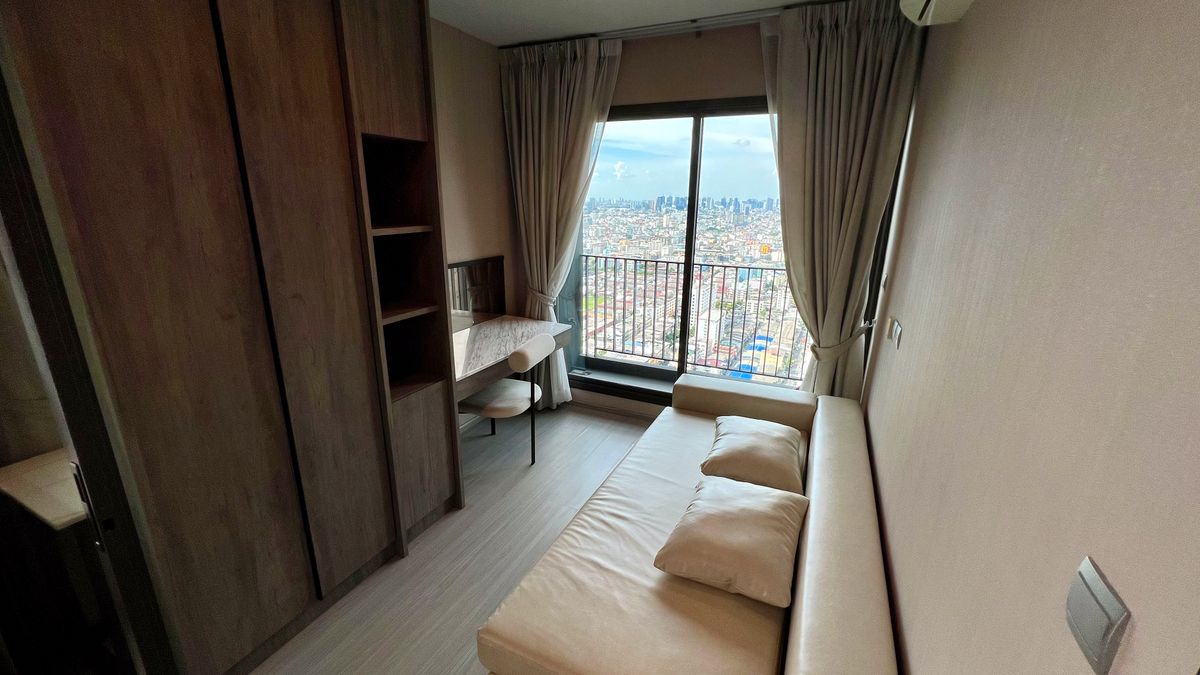 For RentCondoRama9, Petchburi, RCA : Life Asoke Rama 9 for rent, price 23,000 baht/month [#hi1140]