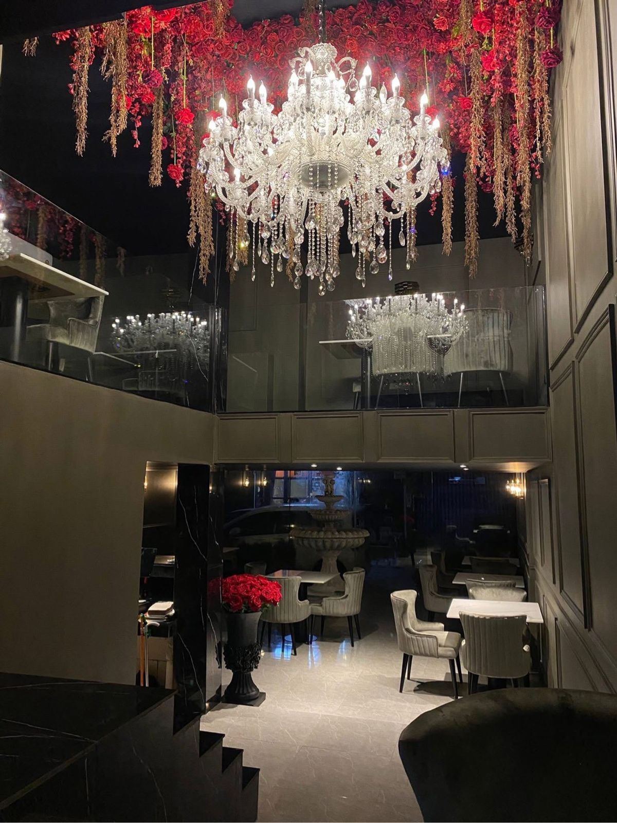 ♣ Good Deal ♣ 5 -story restaurant, living space 350.00 sq.m. | There is a parking space | Near BTS Thonglor Loading...