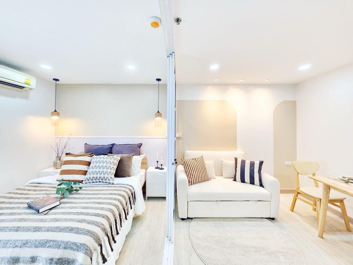 ขายคอนโดบางซื่อ วงศ์สว่าง เตาปูน : #คอนโดใกล้ฉัน เอาใจสายโซนประชาชื่นกัน งบน้อยเเต่อยากได้ห้องที่เเต่งครบพร้อมอยู่ พร้อมเฟอร์จัดเเน่นยกห้อง ต้องที่นี้เลยจ้า เเถมผ่อนถูกเริ่มต้นเพียง 5,000 บาทเท่านั้น