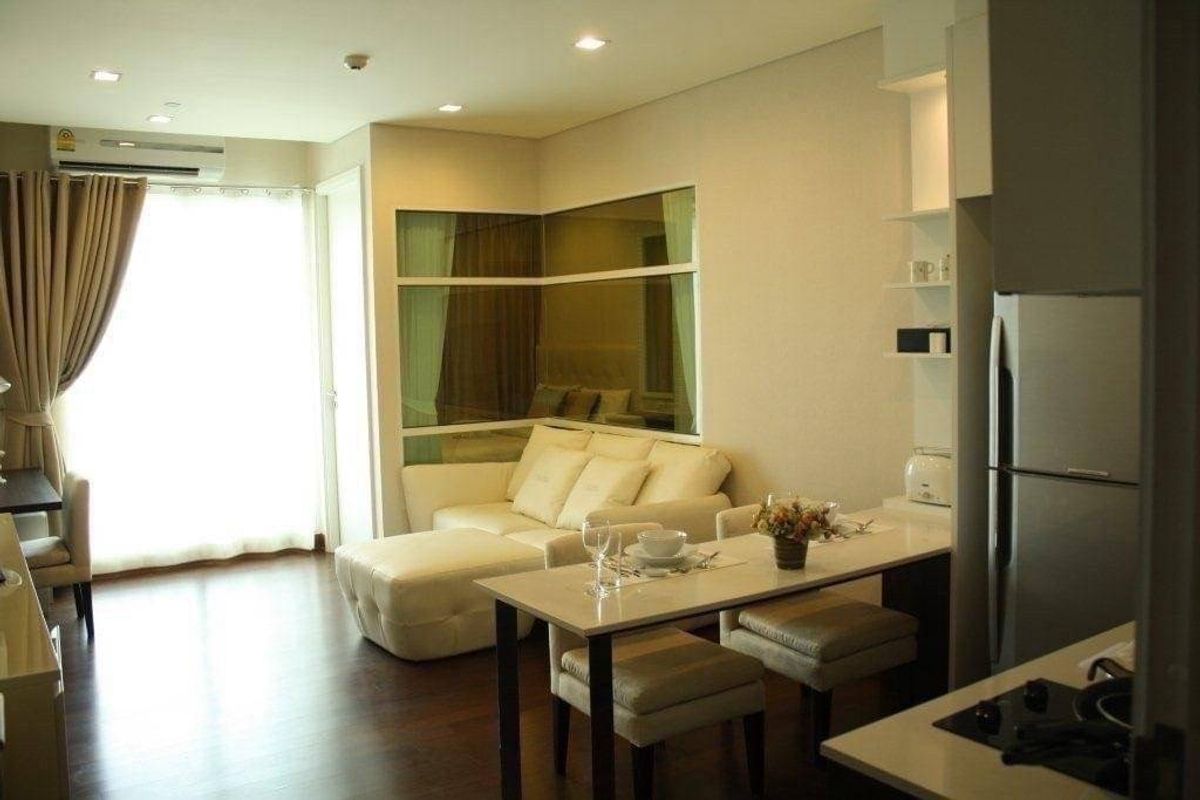 ให้เช่าคอนโดสุขุมวิท อโศก ทองหล่อ : For Rent IVY Thonglor 44 Sqm. 1 bed 1 bath Fully furnish 29,000 Baht/M Contact 085-6868689