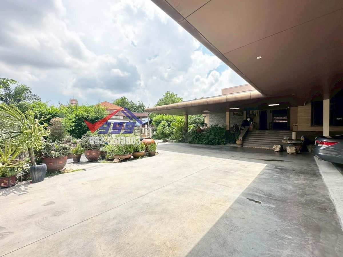 บ้านพัฒนาการ ศรีนครินทร์ : 📌ขาย/เช่า บ้านเดี่ยว 2 ชั้น 5 ห้องนอน สามารถทำเป็นออฟฟิศได้ พื้นที่ 1 ไร่ ทำเลดี อ่อนนุช 66 แยก 11