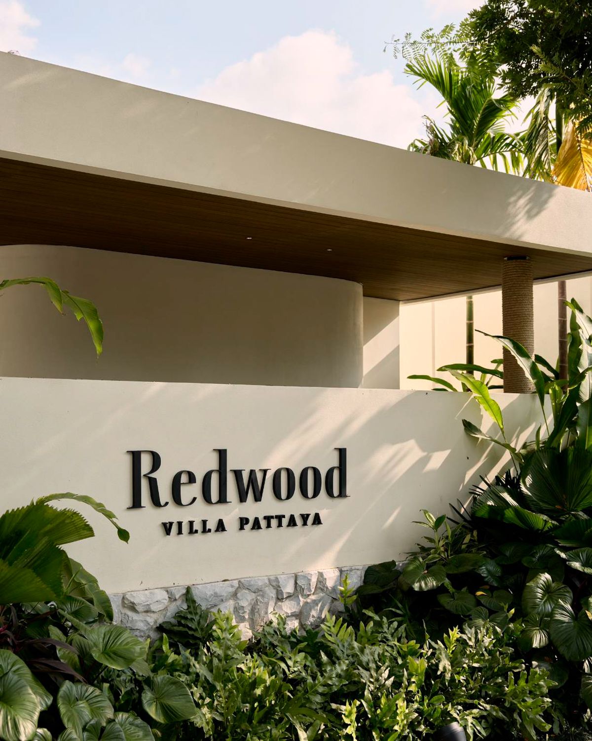 ขายเกษตรศาสตร์ รัชโยธิน : Pool Villa Mövenpick White Sand Beach LSIR0020 