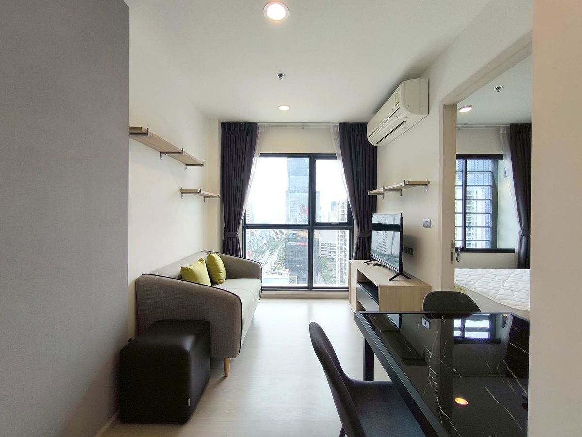 ให้เช่าคอนโดพระราม 9 เพชรบุรีตัดใหม่ RCA : 🌿 ✨  RHYTHM ASOKE 2  ✨🌿 1 Bed 1 Bath, Rental 18,000 Baht 