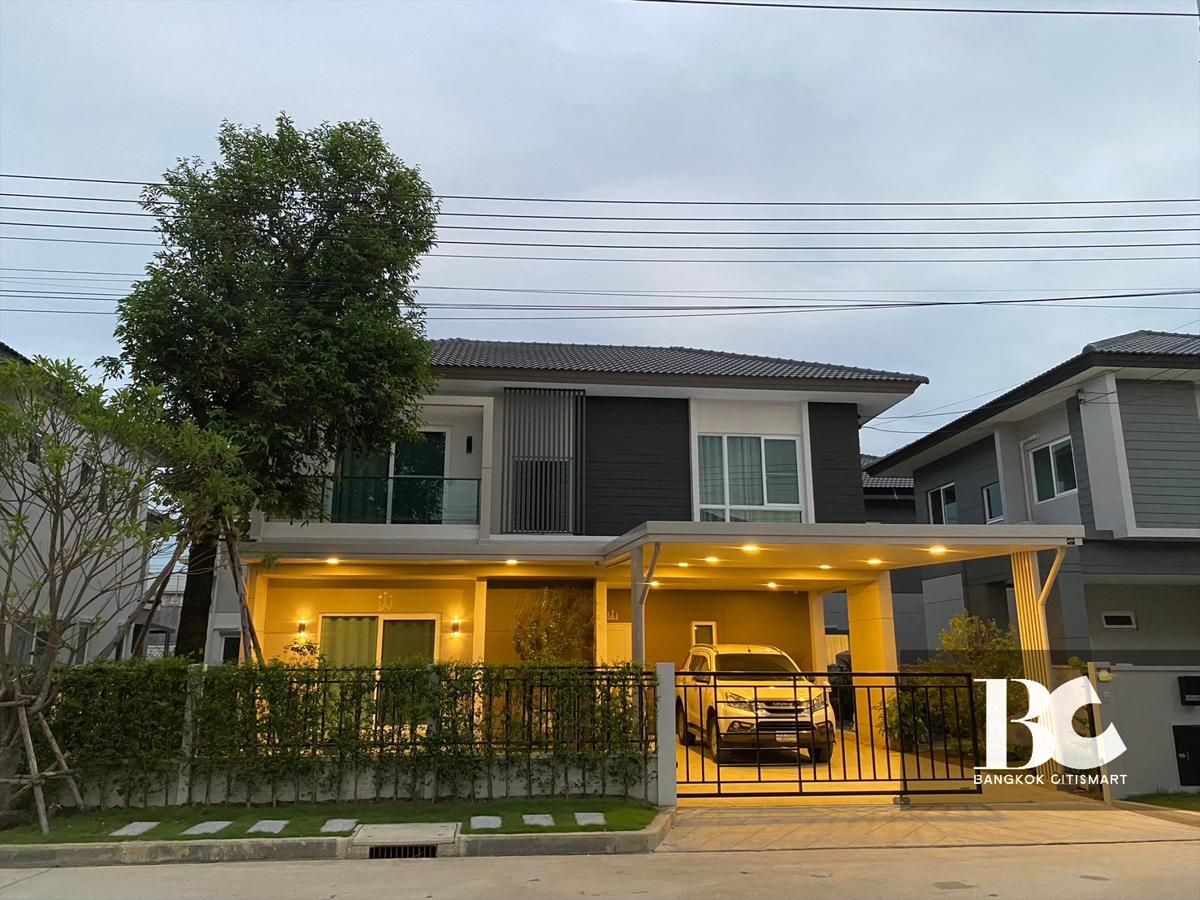 ขายบ้านปทุมธานี รังสิต ธรรมศาสตร์ :  บ้านเดี่ยว Centro พหลฯ-วิภาวดี 2 📍 ใหญ่ 190 ตร.ม. 4 ห้องนอน เพียง 8.86 ลบ. 🔥 เท่านั้น !! ใกล้ Future Park รังสิต เพียง 2 กม. ( สนใจติดต่อ 062-362-5623 agent )