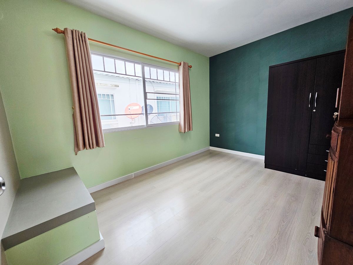 ให้เช่าทาวน์โฮมบางนา แบริ่ง ลาซาล : ให้เช่า ทาวน์เฮ้าส์ อินดี้ บางนา กม.7 พร้อมอยู่ เฟอร์ฯครบ For Rent: Indy Bangna Km.7 Townhouse, Fully Furnished