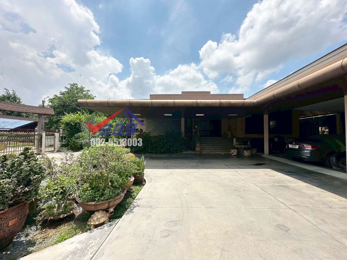 บ้านพัฒนาการ ศรีนครินทร์ : 📌ขาย/เช่า บ้านเดี่ยว 2 ชั้น 3 ห้องนอน สามารถทำเป็นออฟฟิศได้ พื้นที่ 1 ไร่ ทำเลดี อ่อนนุช 66 แยก 11