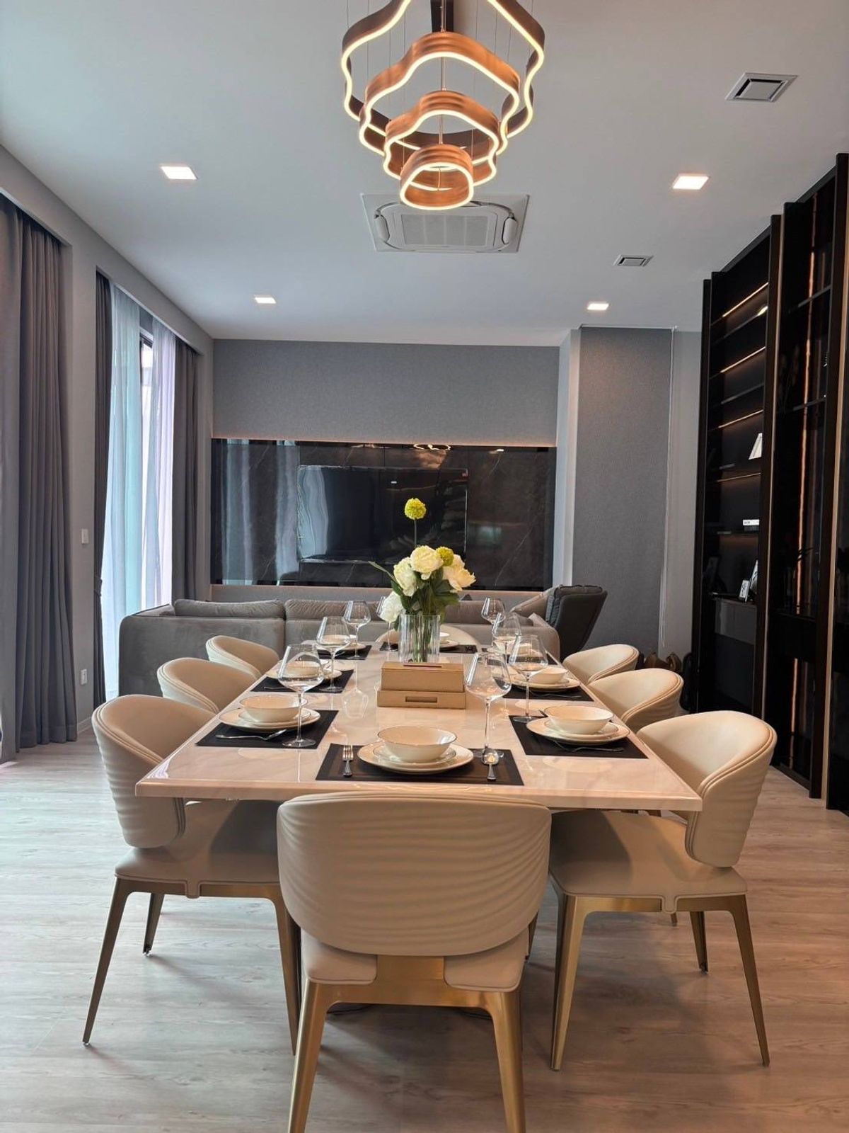 For RentHousePattanakan, Srinakarin : ✨Home for RENT: Vive Krungthep Kreetha (AP-02) Line: @Condo91