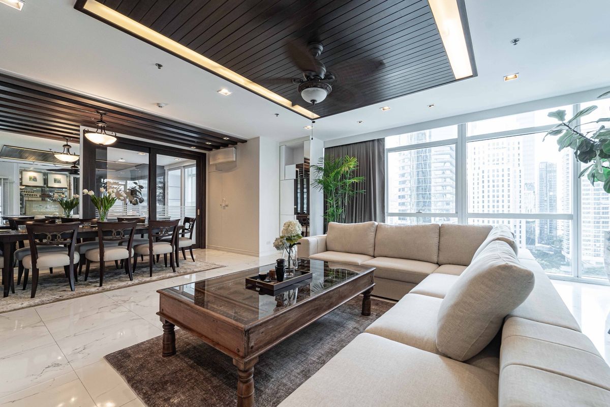 ให้เช่าคอนโดวิทยุ ชิดลม หลังสวน : LTH12505- Athenee Residence Condo FOR RENT Size 195 sqm. 4 beds 4 baths Near BTS Phloen Chit Station ONLY 250K/Month