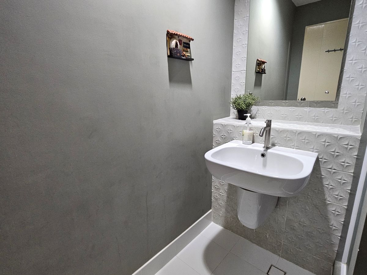 ให้เช่าทาวน์โฮมบางนา แบริ่ง ลาซาล : ให้เช่า ทาวน์เฮ้าส์ อินดี้ บางนา กม.7 พร้อมอยู่ เฟอร์ฯครบ For Rent: Indy Bangna Km.7 Townhouse, Fully Furnished