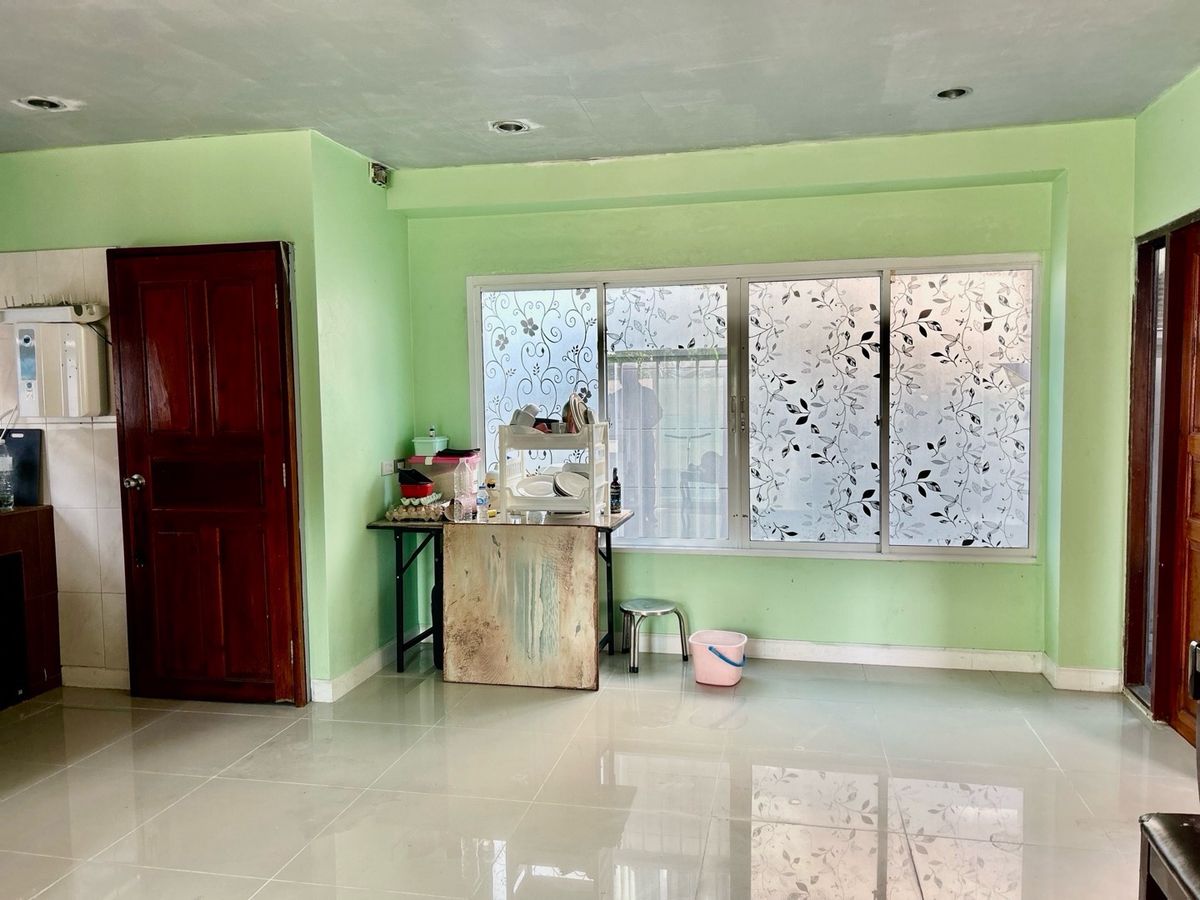 ขายบ้านเกษตรศาสตร์ รัชโยธิน : ขายด่วน บ้านเดี่ยว 3 ชั้น