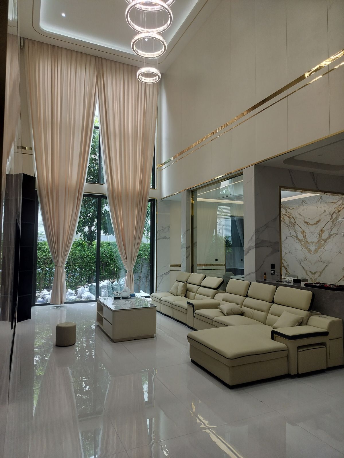 For RentHousePattanakan, Srinakarin : The Gentry phatthanakan for rent 