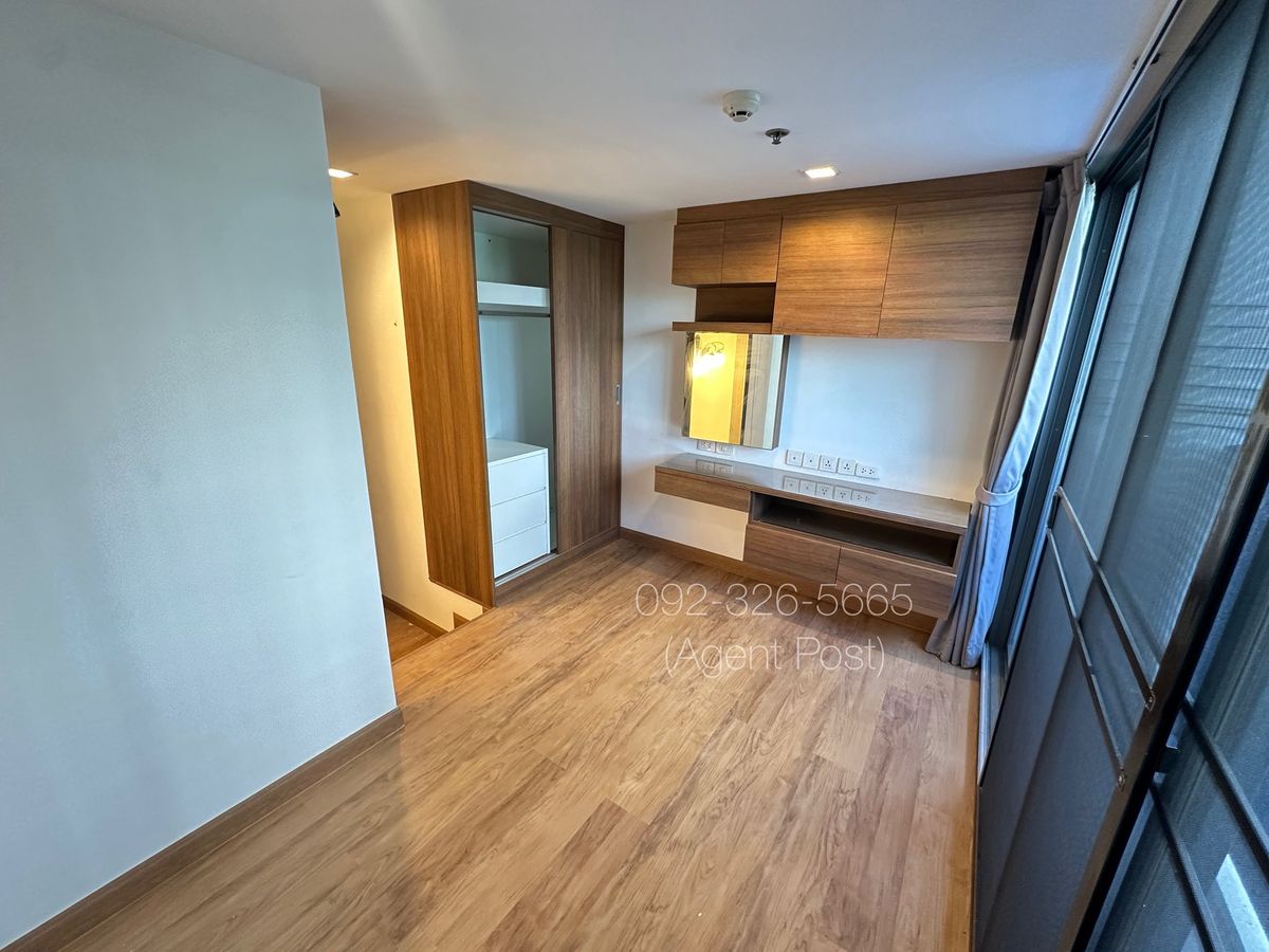 For SaleCondoOnnut, Udomsuk : Urgent sale !! 1 bedroom Duplex - next to BTS On Nut (Newly decorated with)