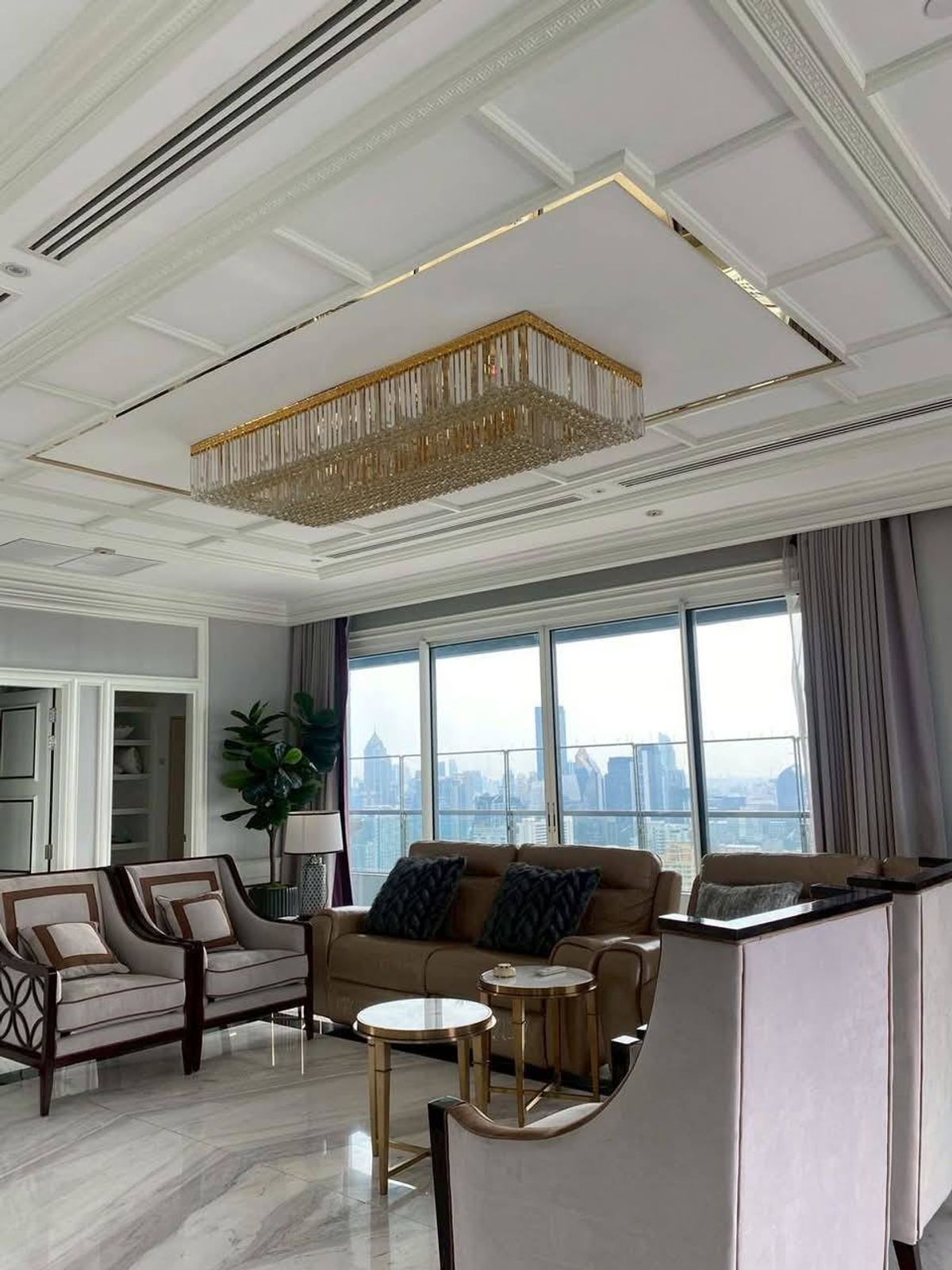 ให้เช่าคอนโดพระราม 9 เพชรบุรีตัดใหม่ RCA : ให้เช่า Penthouse ติดรถไฟฟ้า MRT เพชรบุรี! คอนโด Q Asoke 