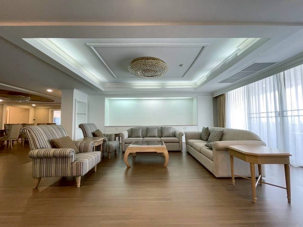For RentCondoSukhumvit, Asoke, Thonglor : 4 bedroom condo for rent