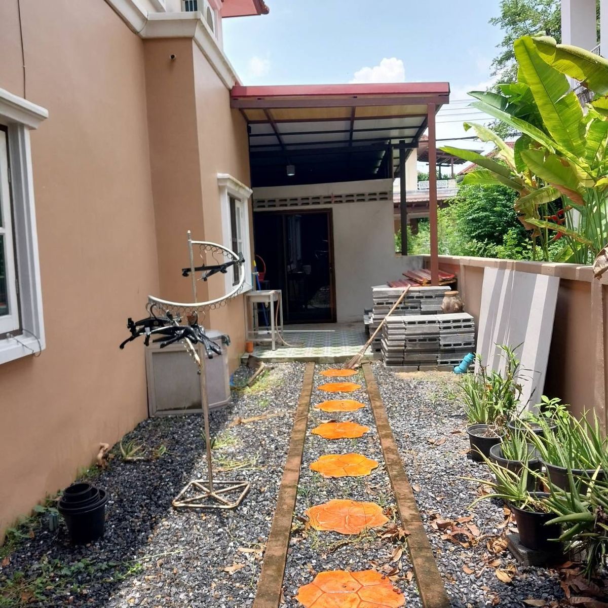 ให้เช่าบ้านนวมินทร์ รามอินทรา : ให้เช่าบ้านเดี่ยวหลังใหญ่ เค.ซี. พาร์ควิลล์ 3 หทัยราษฎร์ -มีนบุรี 📲097-2161939