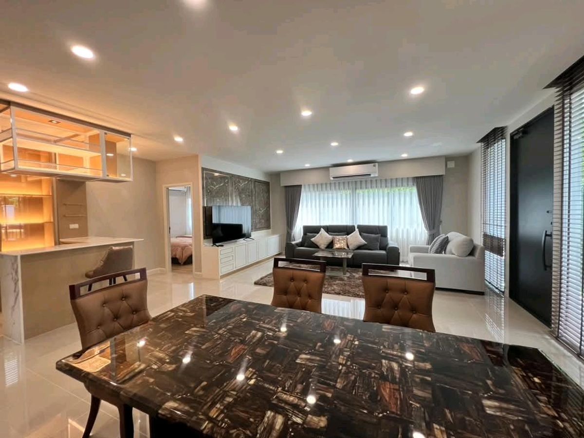 For RentHouseChaengwatana, Muangthong : Rent a new house, complete with  In the Perfect Place Chaengwattana 2 project