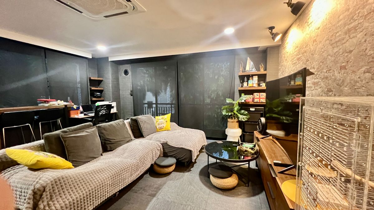 For SaleCondoRatchadapisek, Huaikwang, Suttisan : Condo for sale, good location, Ratchada, but complete with a very special price fir. The decoration is worth it.