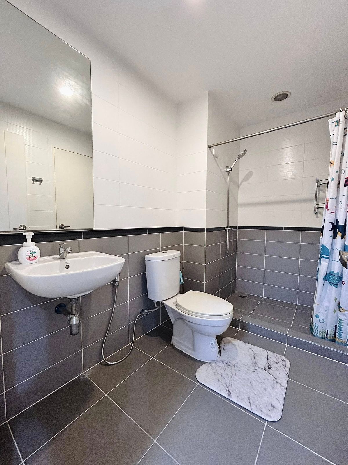 ขายทาวน์โฮมลาดกระบัง สุวรรณภูมิ : ✨ ขายด่วน! ทาวน์โฮม 3 ชั้น บ้านกลางเมือง สวนหลวง ร.9 พร้อมอยู่  เหมาะทำโฮมออฟฟิศ ทำเลทอง ใกล้เมกา บางนา