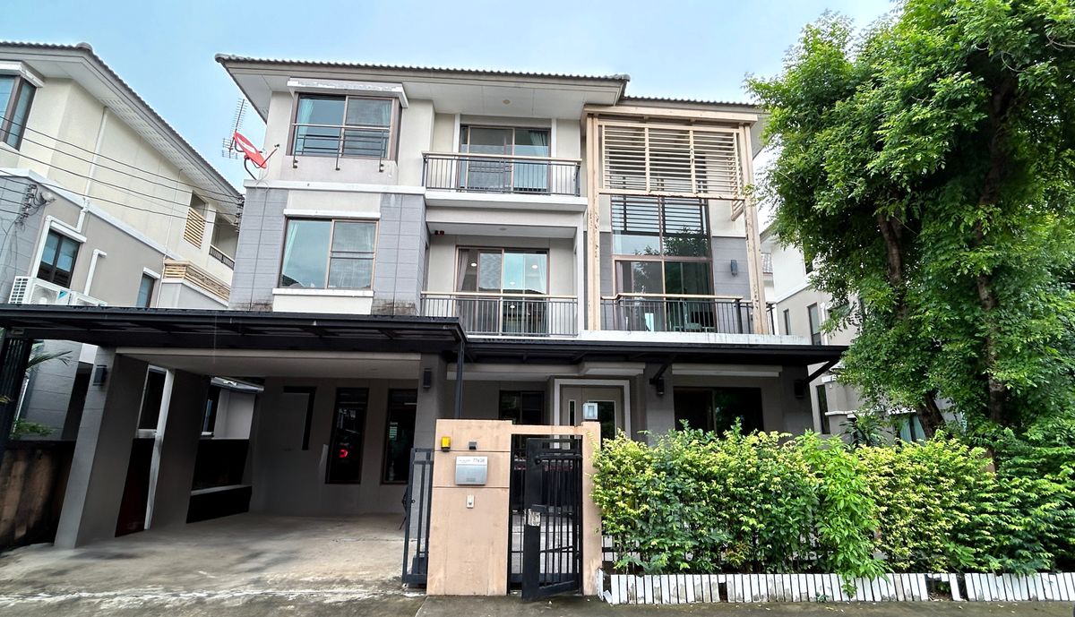 ขายบ้านพัฒนาการ ศรีนครินทร์ : POR-032 ขายบ้านเดี่ยว 3 ชั้น The Plant Elite Phatthanakan : เดอะ แพลนท์ เอลิท พัฒนาการ  (FOR SALE)