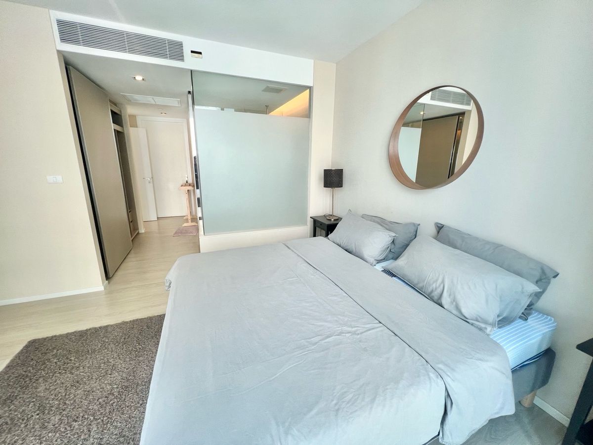 For RentCondoSukhumvit, Asoke, Thonglor : 𝐅𝐨𝐫 𝐑𝐞𝐧𝐭: The Room Sukhumvit21 2bed 2Bath Duplex 117SQM 75K