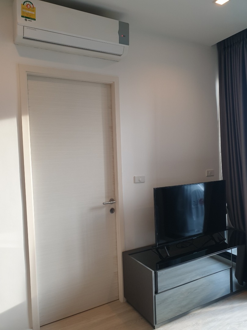 ให้เช่าคอนโดรัชดา ห้วยขวาง : 🔥ให้เช่าด่วน🔥ควินน์ คอนโด รัชดา 17  คอนโดใหม่ย่านห้วยขวาง พร้อมเข้าอยู่ 