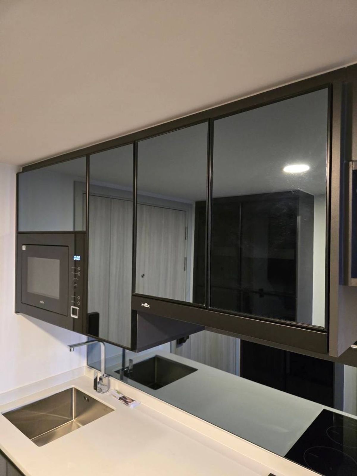 For SaleCondoSiam Paragon ,Chulalongkorn,Samyan : Park Origin Chula Samyan【𝐒𝐄𝐋𝐋】🔥Complete in one room! Luxurious built-in condo, fully furnished, walk to MRT in 5 minutes🔥 Contact Line ID: @hacondo